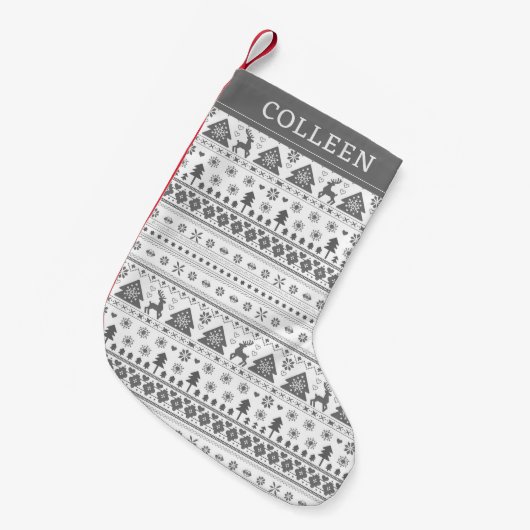 グレー伝統的スカンジナビアパーソナライズされた北欧 スモールクリスマスストッキング (正面 (吊り時))