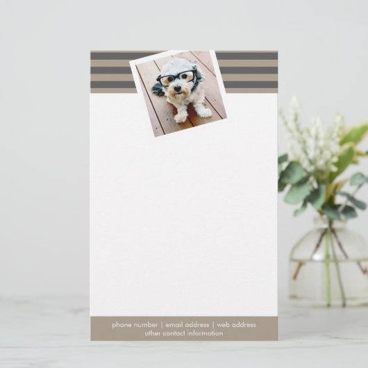 グレー名門私立校風のパタストライプのーンの名前をカスタムすると写真 便箋 (スタンド正面)