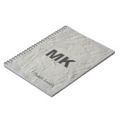 グレー壁のモノグラムプロフェッショナルモダン ノートブック (左側)