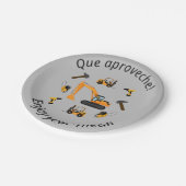 グレー建築をテーマにした誕生日ボーイバイリンガル ペーパープレート (アングル)