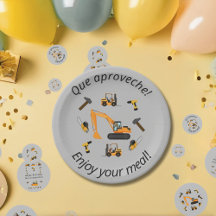 グレー建築をテーマにした誕生日ボーイバイリンガル