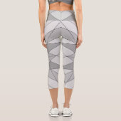 グレー白黒モザイク三角形レトロパターン カプリレギンス (裏面)