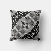 グレー白黒斜めダイヤモンドスワス大タイル クッション (裏面)