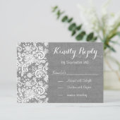 グレー素朴のラップとレース付きRSVPカード 出欠カード (スタンド正面)