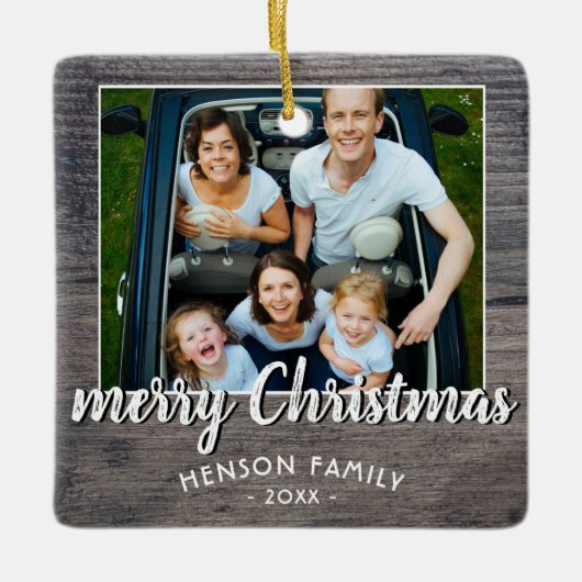 グレー素朴ウッド家族の写真メリークリスマス セラミックオーナメント (正面)