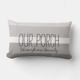 グレー素朴ストライプポーチのスクリプトファミリ名 ランバークッション