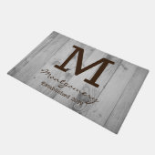 グレー素朴バーンウッドプランクスパーソナライズされた ドアマット (アングル)