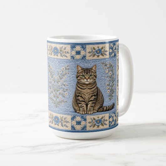 グレー+タビー猫のキルト コーヒーマグカップ (正面右)