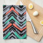 グレー、ティール(緑がかった色)、サンゴの手描きの山形模様 キッチンタオル (四つ折り)