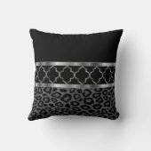 グレー、ブラック&シルバークローバーとヒョウ クッション (裏面)