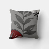 グレー&ブルゴーニュ芸術的ワイン水の色葉の クッション (裏面)