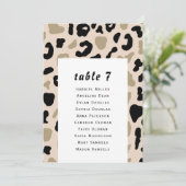 グレー ベージュの模様。モダンなゲストの着席表。 招待状 (スタンド正面)