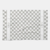 グレー&ホワイトバッファロープレイドスリー3イニシャルモノグラム キッチンタオル (横)