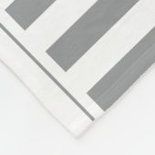 グレー&ホワイトファームハストライプのウスパターン名フリース フリースブランケット (角)