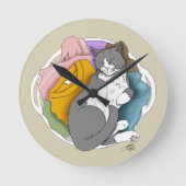 グレー ホワイト 猫 毛 洗濯物 ラウンド壁時計 (正面)