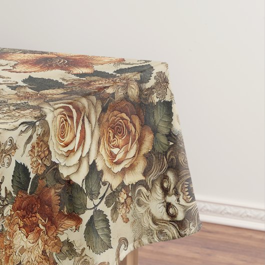 グロテスクなエレガンス – ゴシック様式の大柄 テーブルクロス (インサイチュ)