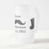 グロムスマンの口ひげとトップハット曇りガラスのマグカップ フロストグラスビールジョッキ (正面右)