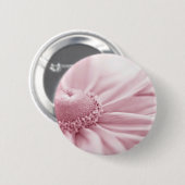 グロリオサデイジーマクロ 缶バッジ (正面&裏面)