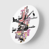 グローバルなグルーヴ:すべての言語でハクナ・マタタ ラウンド壁時計 (傾斜)