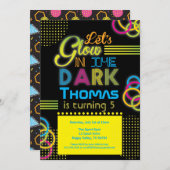 グローパーティの招待状。暗い誕生日に光りましょう 招待状 (正面/裏面)