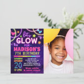 グローパーティー誕生日レインボーフォト 招待状 (スタンド正面)