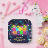 グローミニチュアゴルフ誕生日パーティー ペーパープレート (パーティー)