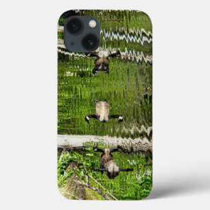 グースグリーン iPhone 13ケース
