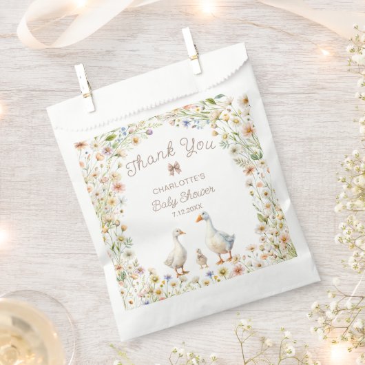 グースフローラベビーシャワーありがとう フェイバーバッグ (クリップ留めされた状態)