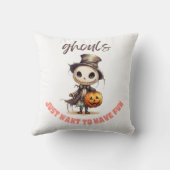 グールズはおもしろいの白いハロウィーンを望む クッション (裏面)