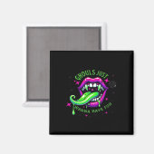 グールズジャストウォティおもしろいデザイン マグネット (正面/裏面)