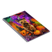 ケアン不気味テリアドッグハロウィンウィッチカボチャ ノートブック (右側)