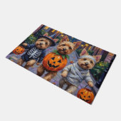 ケアン・テリアのハロウィンコスチューム ドアマット (アングル)