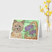 ケアーン・テリアのハッピーバースデーカードパンジーのバスケット カード (黄色い花)