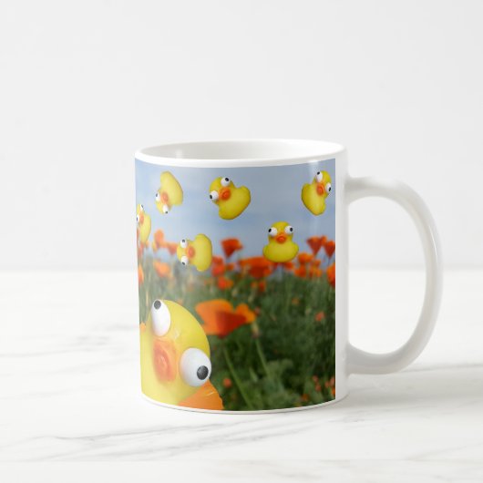 ケシ畑で跳ねるアヒル マグカップ (右)