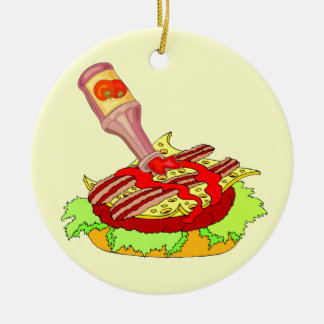 ケチャップが付いているベーコンのスイスのチーズバーガー セラミックオーナメント