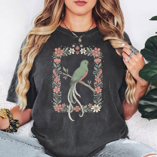 ケツァール鳥の花の長方形 Tシャツ