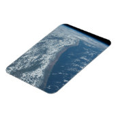 ケニアとソマリアのインディアン海海岸線。 マグネット (左側)