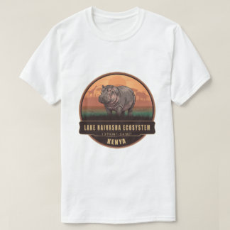 ケニアのビンテージ・サファリ・ナイロビ湖の生態系ヒッポ Tシャツ