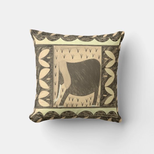 ケニアエレファントセピア装飾用クッション クッション (正面)