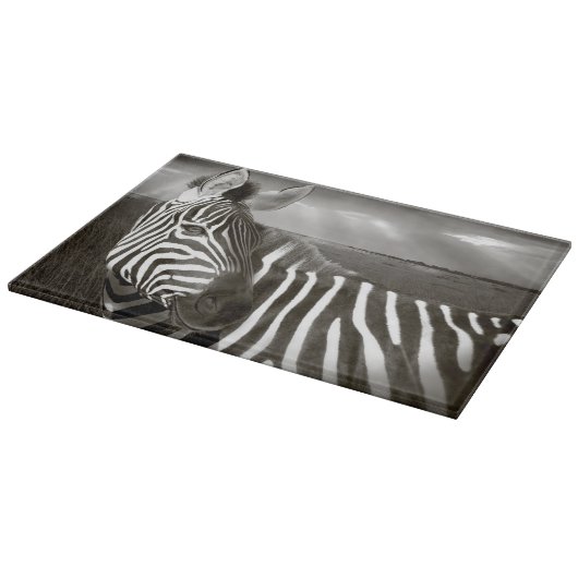 ケニア。ゼブラとプレーンの白黒。 カッティングボード (角)