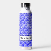 ケネス・ヨンチによるブルースパイラルイリュージョン ウォーターボトル (左面)