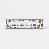 ケネス・ヨンチッチによるカップケーキ デスクネームプレート (正面)