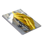 ケネス・ヨンチッチの別の手を結ぶ ノートブック (右側)