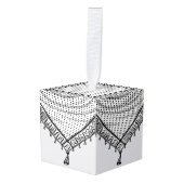 ケフィシーパレスチナのスカーフ伝統的ファブリック キューブオーナメント (正面アングル)