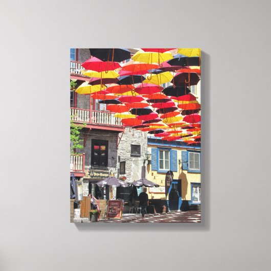 ケベックシティの素晴らしい傘 キャンバスプリント (正面)