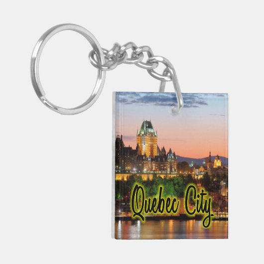 ケベックシティナイト キーホルダー (正面左)