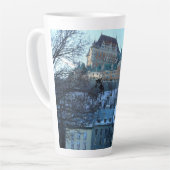 ケベック州，カナダ カフェラテマグ (左アングル)