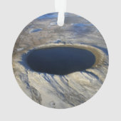 ケベック、カナダの航空鼠径部クレーター。 オーナメント (裏面)