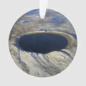 ケベック、カナダの航空鼠径部クレーター。 オーナメント (正面)