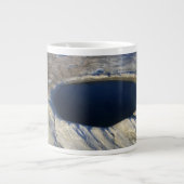 ケベック、カナダの航空鼠径部クレーター。 ジャンボコーヒーマグカップ (正面)